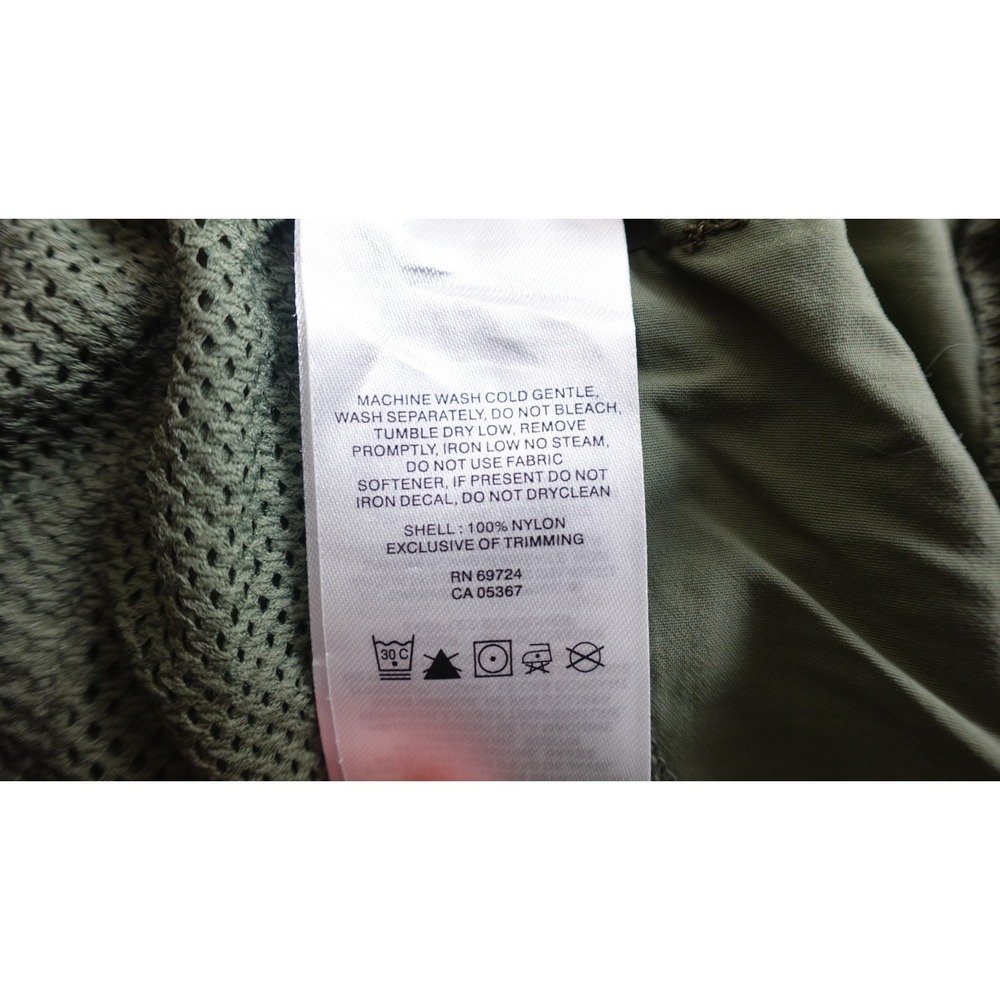Columbia Womens Shorts M Green Outdoor Hiking Cargo Snap - Picture 5 of 8